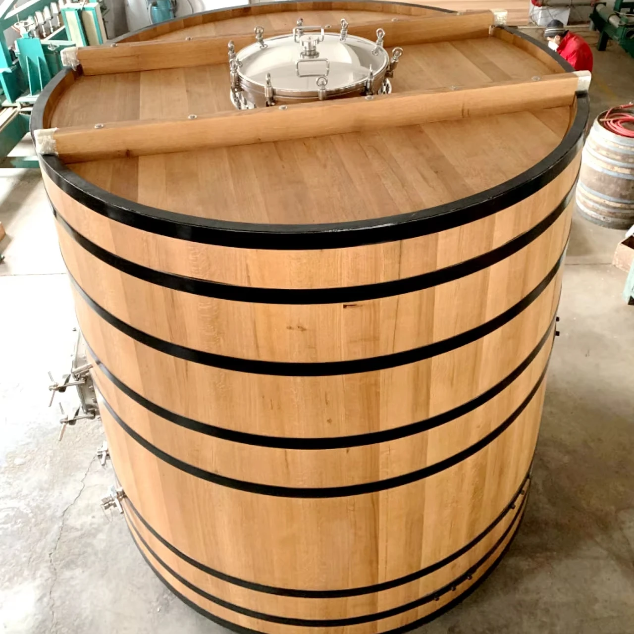Wine Beer Store - ถังไม้โอ๊คสำหรับเก็บเครื่องดื่ม เช่น ไวน์ เบียร์ บรั่นดี วิสกี้