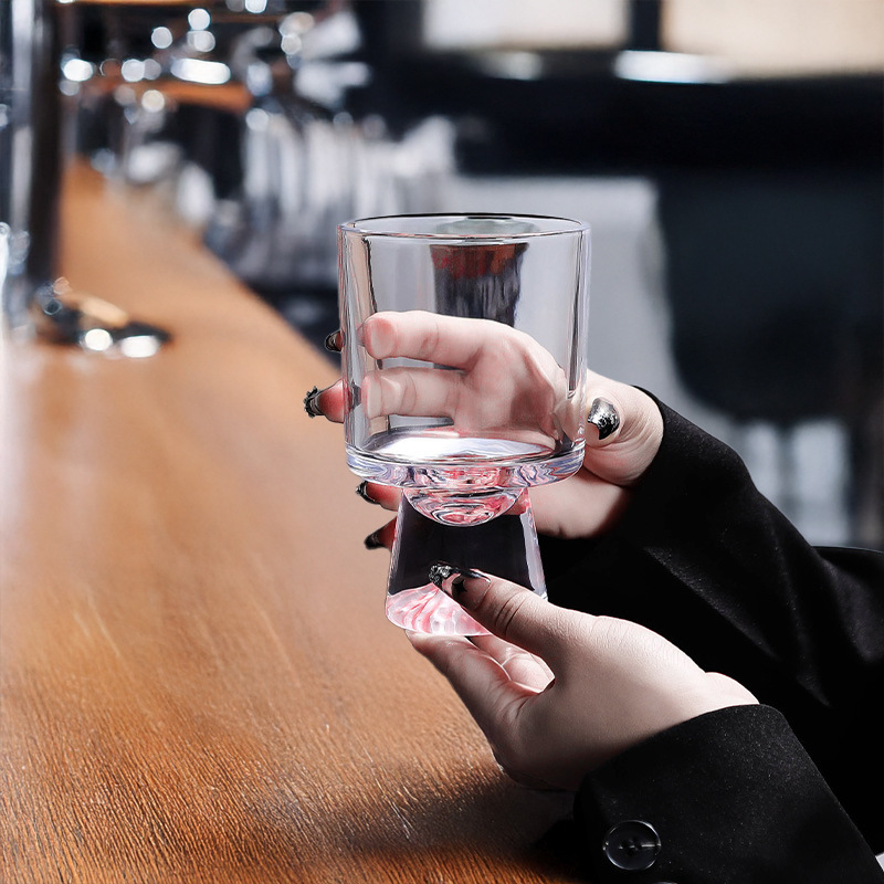 ถ้วยแก้วภูเขาสีชมพู, ไฮเอนด์นิ - Wine Beer Foot บทวิจารณ์และราคา